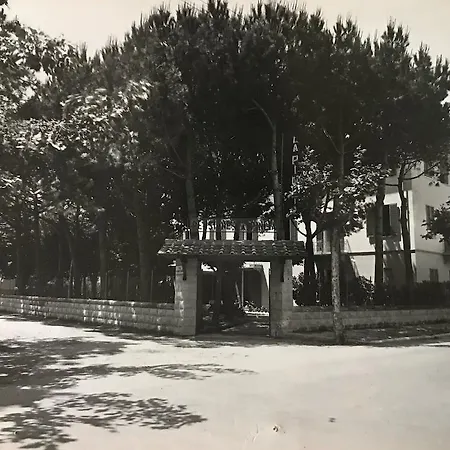 מלון La Pineta Al Mare