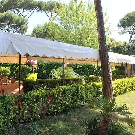 La Pineta Al Mare מלון 3*