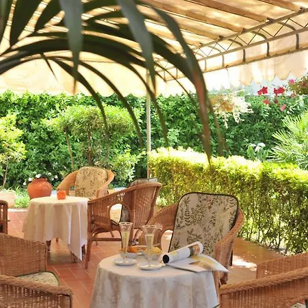 La Pineta Al Mare Hotel 3*