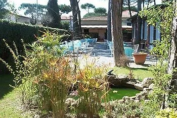 La Pineta Al Mare Hotel 3*