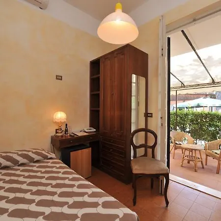 La Pineta Al Mare Forte dei Marmi