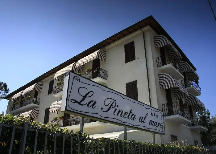 فندق La Pineta Al Mare