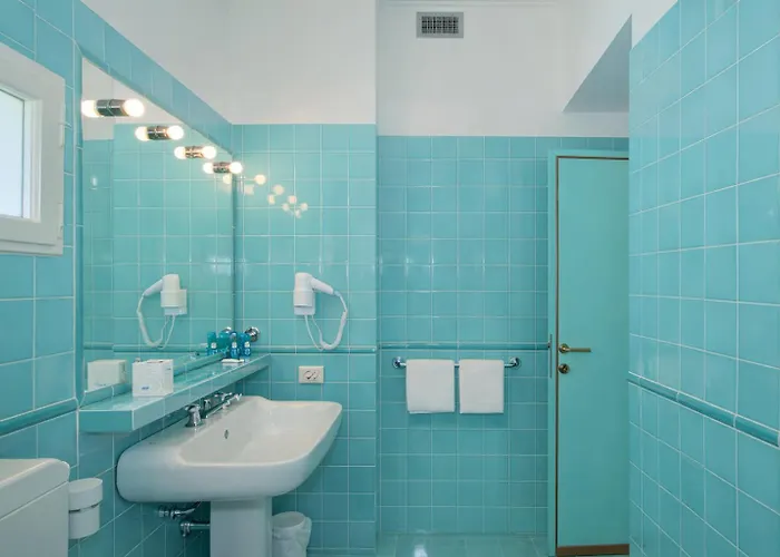 فندق La Pineta Al Mare 3*