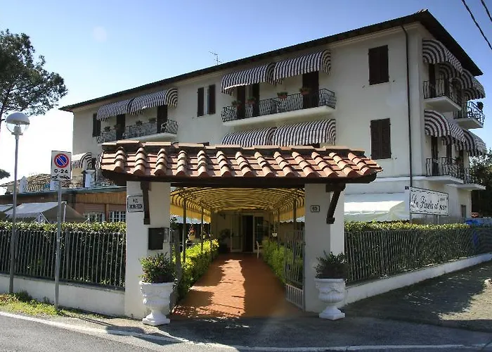 La Pineta Al Mare Hotel
